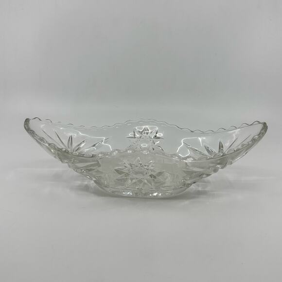 MCM Federal Petal Glass Dish and Anchor Hocking Star of David Olive/Gravy Bowl - Picture 2 of 8